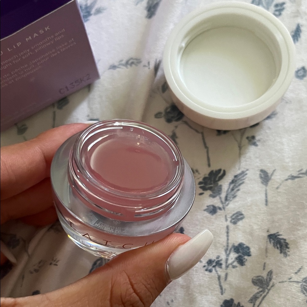 Tatcha Kissu Lip Mask in Peachy Pink - Picture 5 of 5